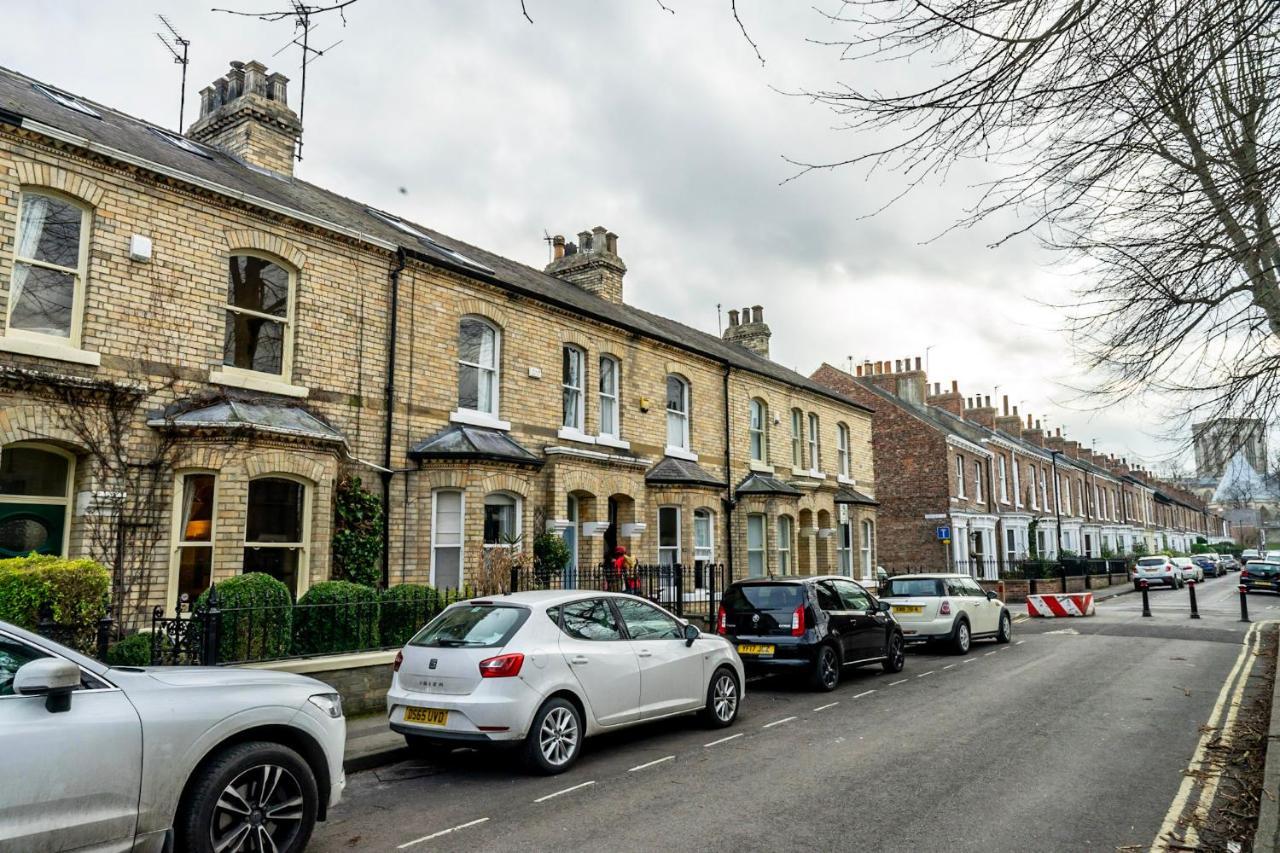 7 St John'S Crescent York Exterior foto